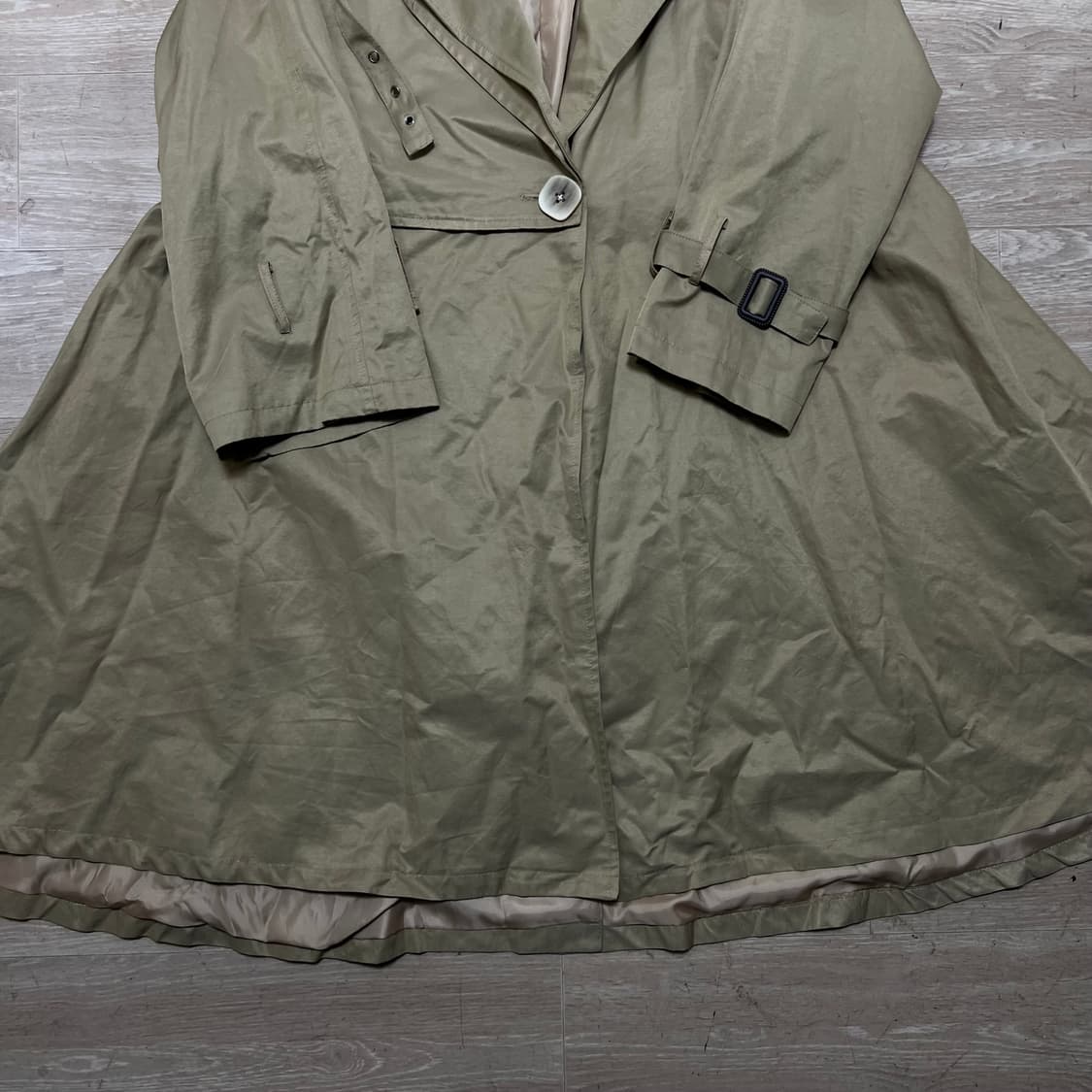 버버리 런던 여성 A라인 플레어 트렌치 코트 [베이지] M/95 상품이미지3