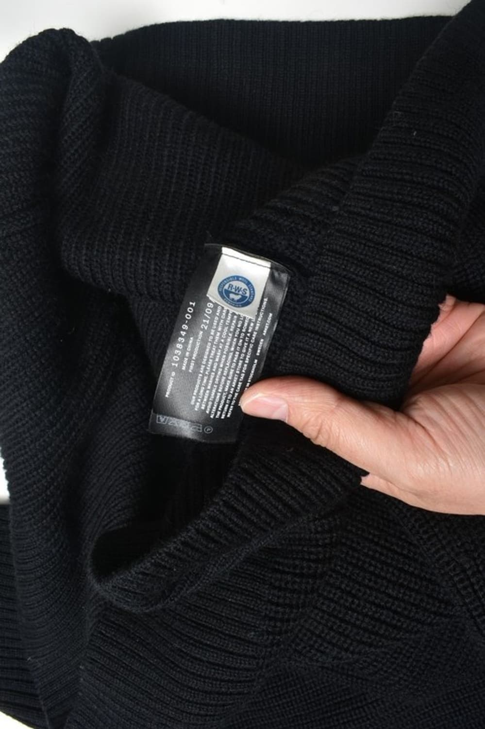 아르켓 사선지퍼 터틀넥 골지 니트 S 상품이미지6