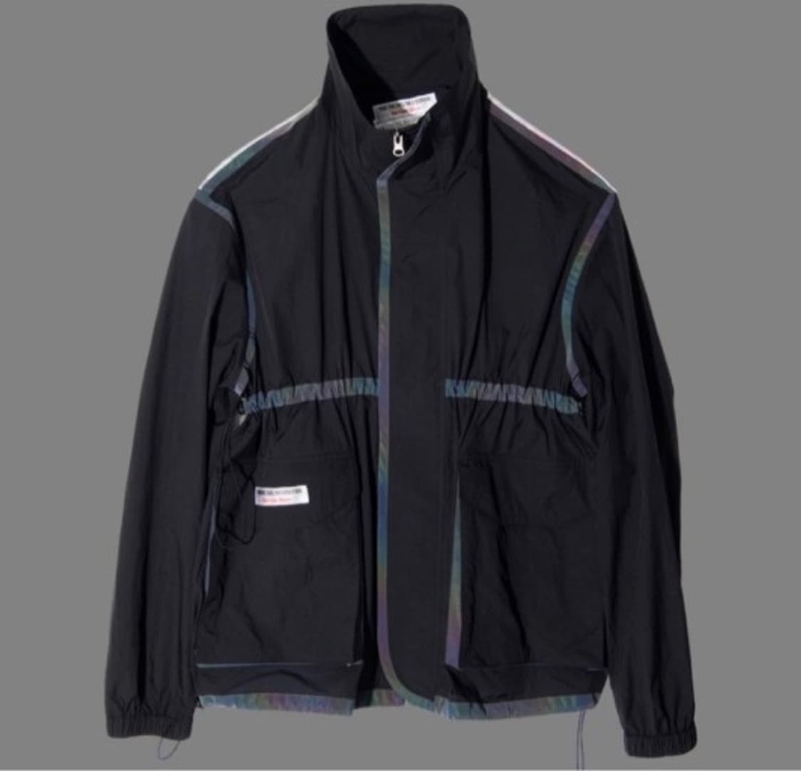 The Museum Visitor 상품이미지1