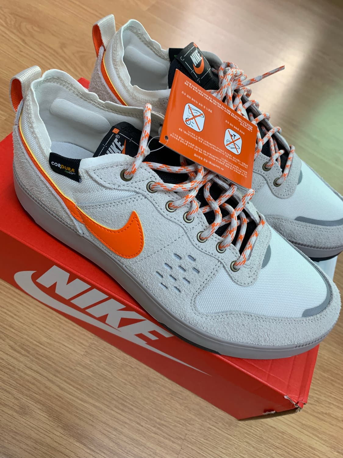 나이키 C1TY 상품이미지1