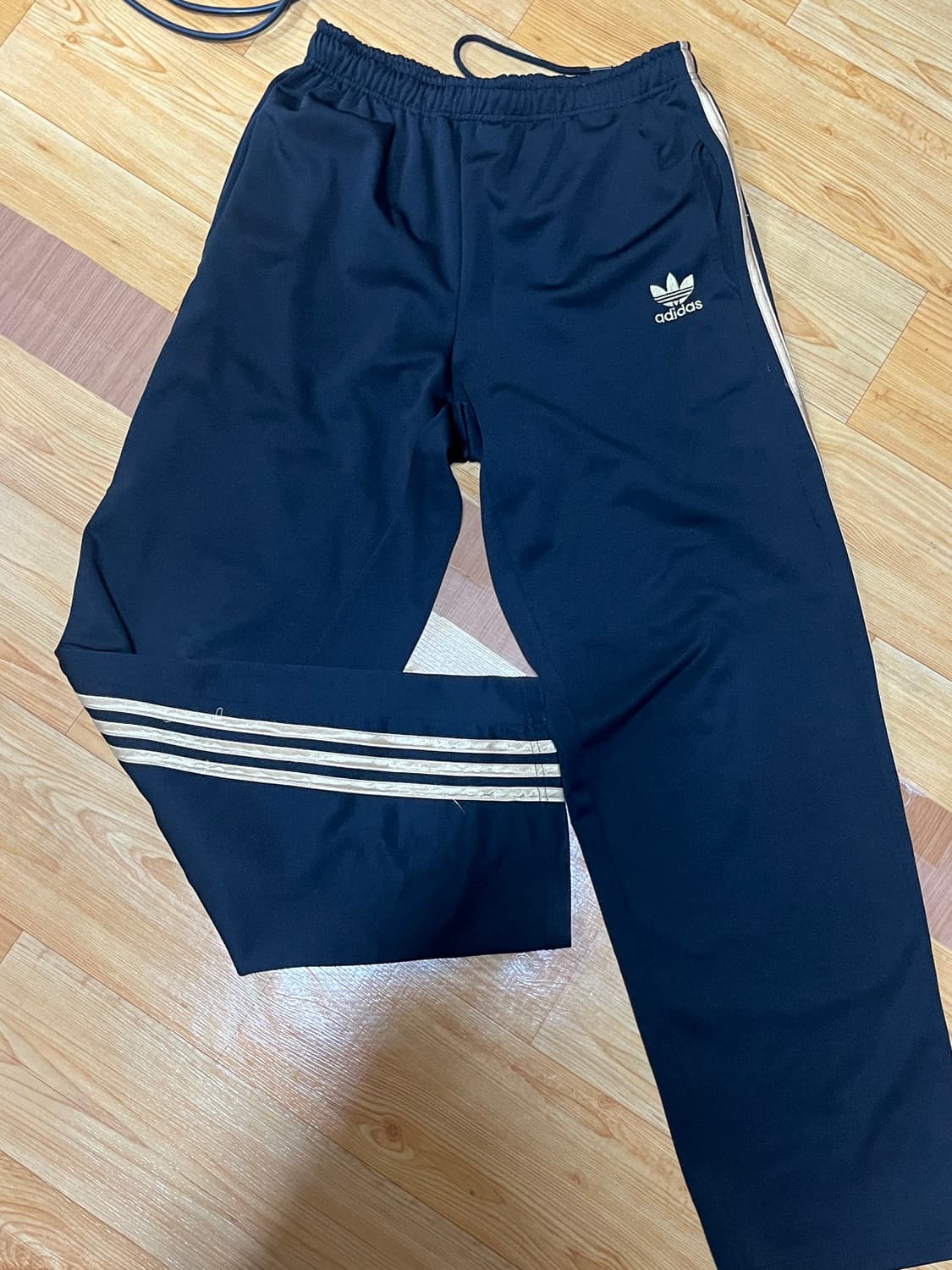 아디다스 트랙팬츠 상품이미지1