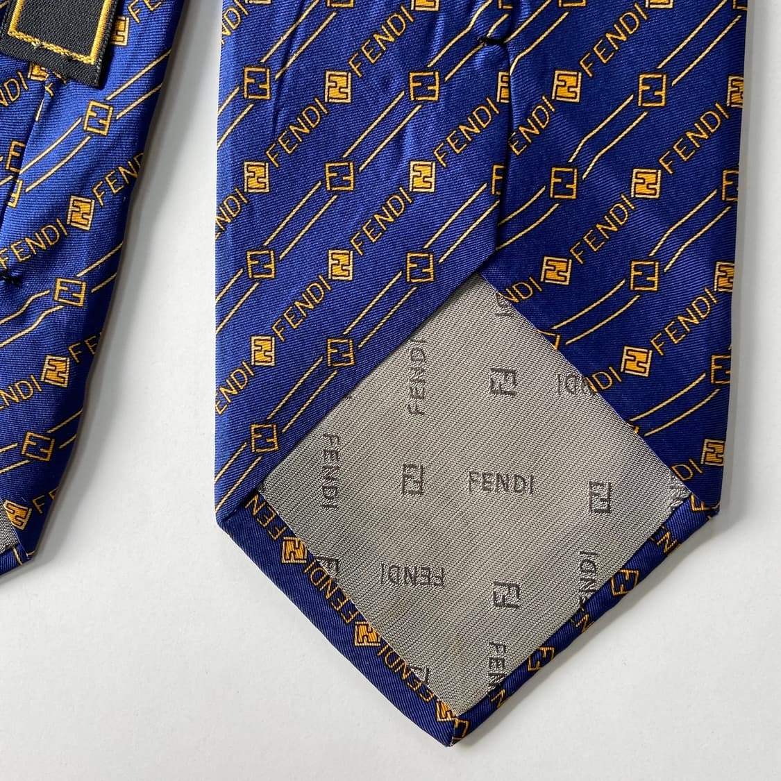 펜디 (FENDI) 영문모노그램 정품 명품 넥타이 상품이미지7