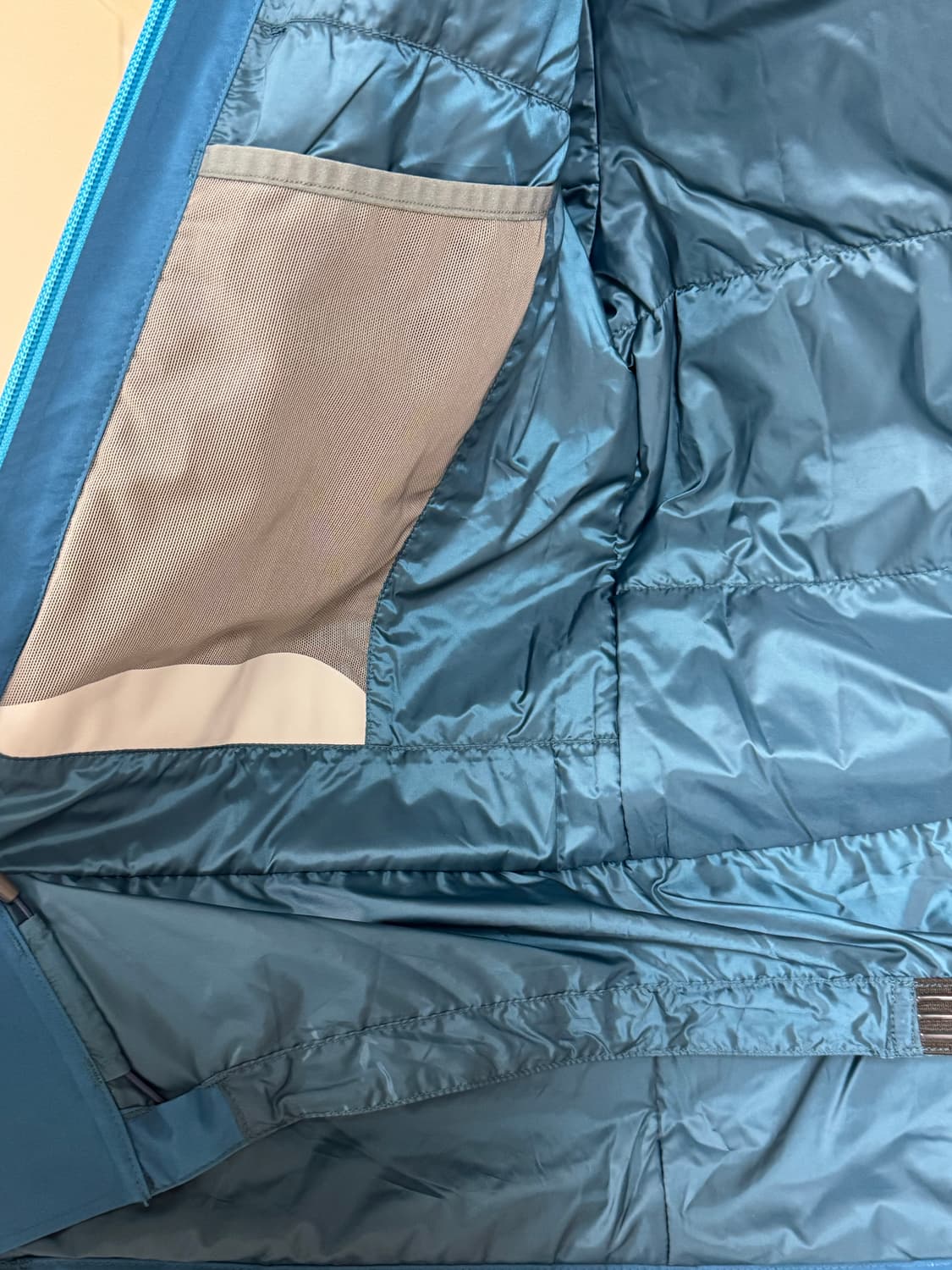 몽벨패딩 상품이미지6