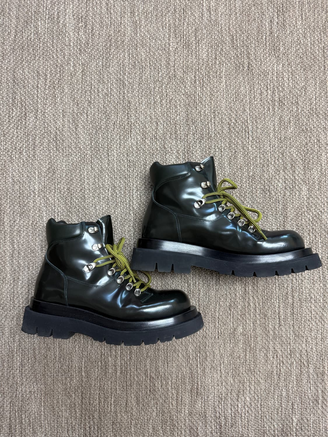 보테가베네타 레이스업 하이킹 부츠 41+ 다크그린 상품이미지4