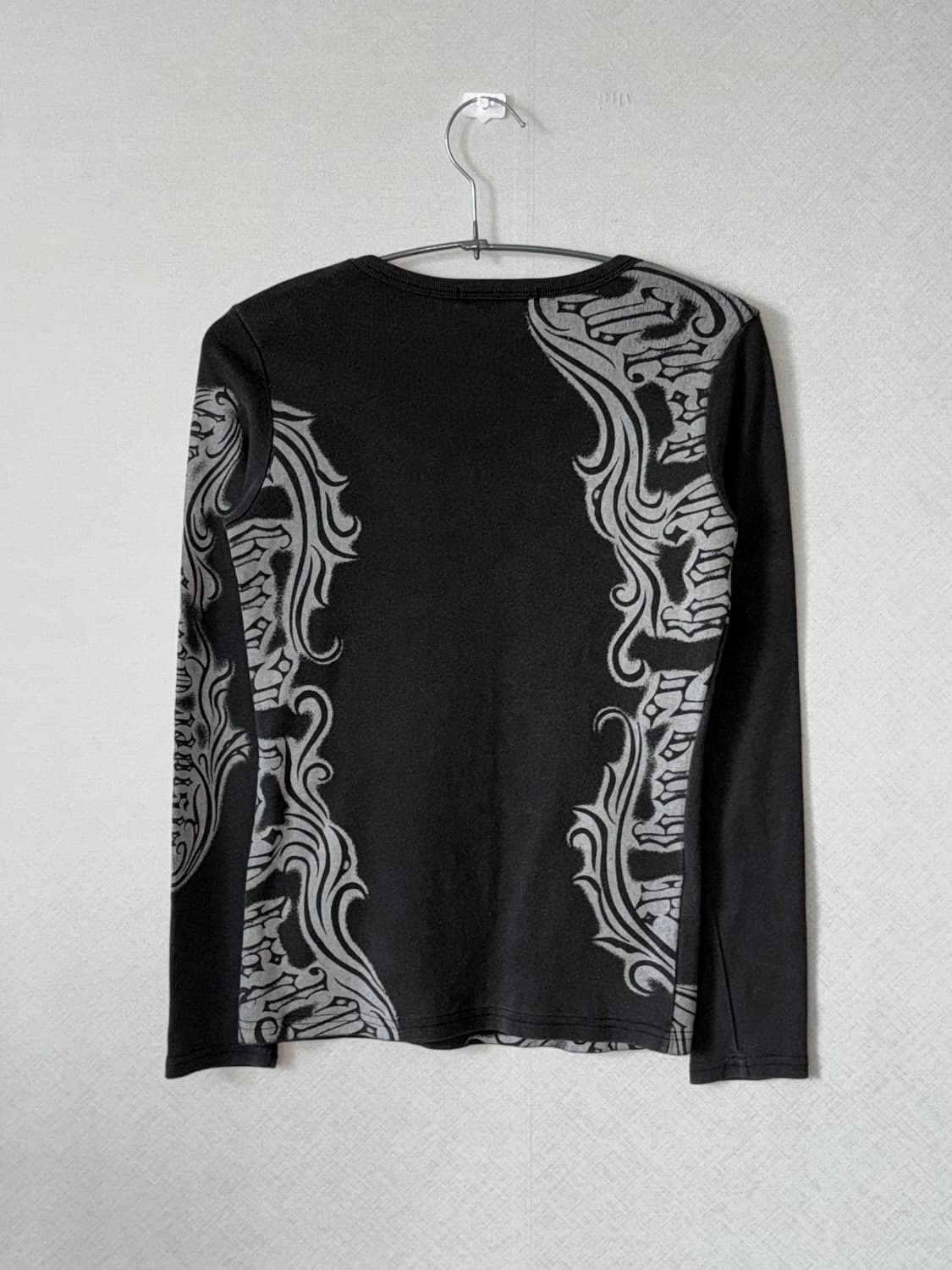 glitz lettering detailed longsleeve 상품이미지3