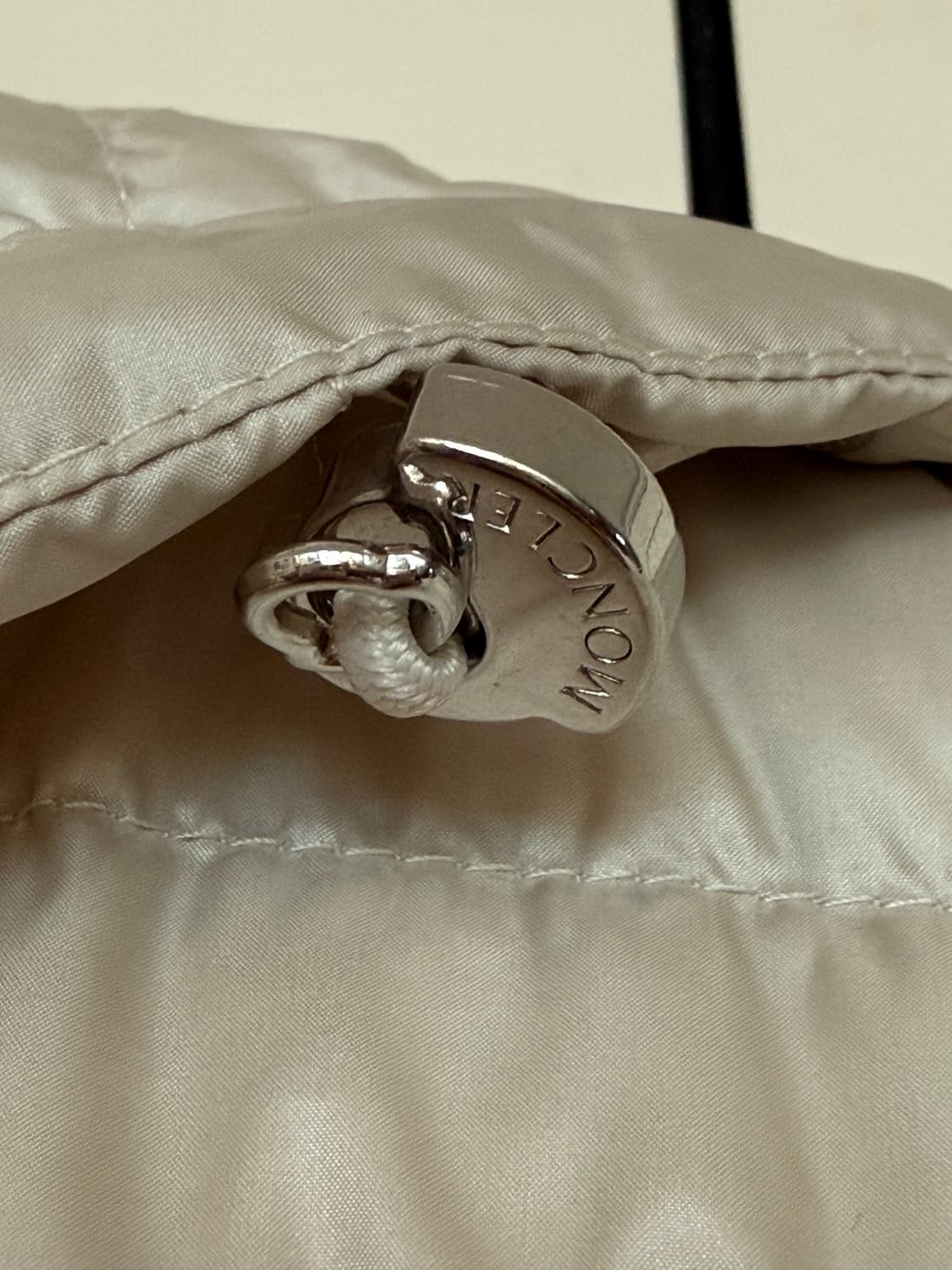 몽클레어 정품 새제품 오레돈 경량패딩 상품이미지6