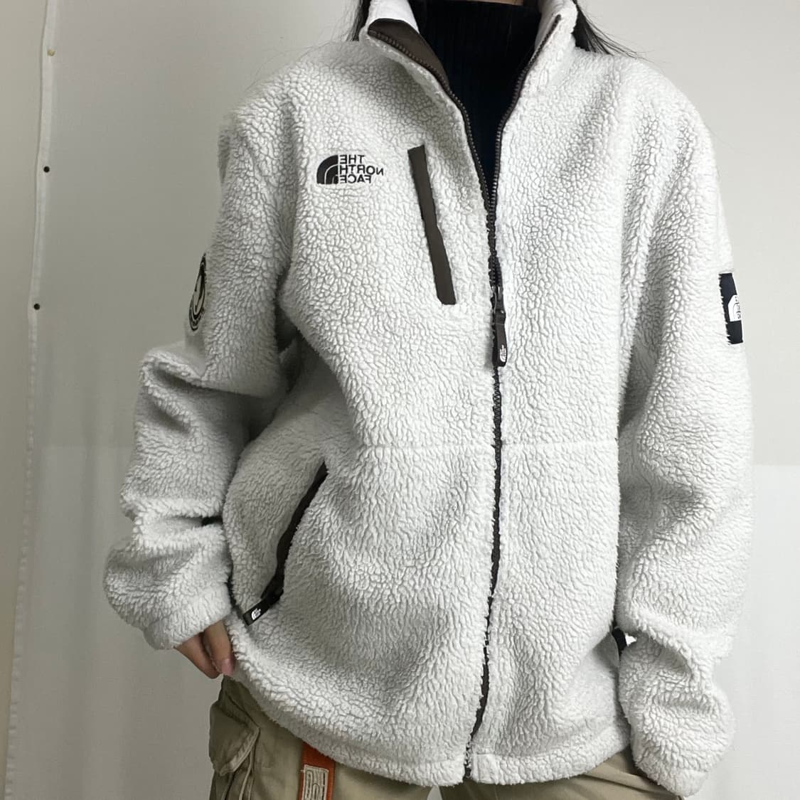 TNF 노스페이스 화이트 후리스 자켓 상품이미지3