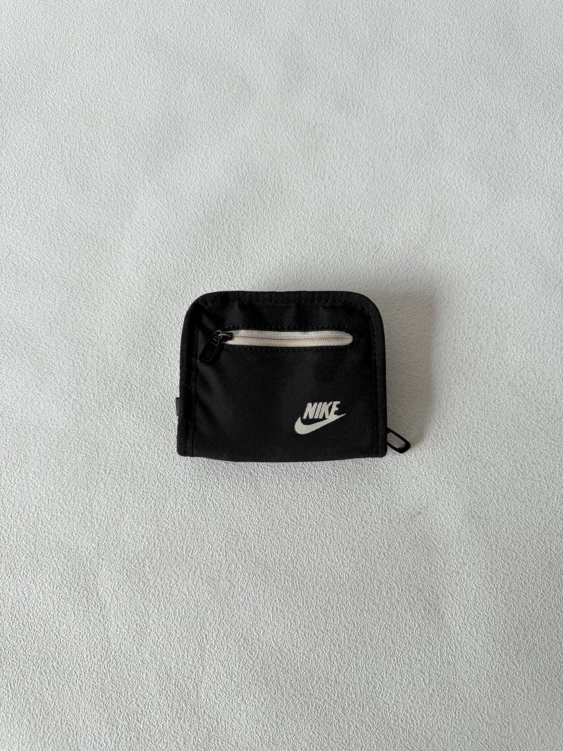 나이키(NIKE) 지퍼 워렛 상품이미지1