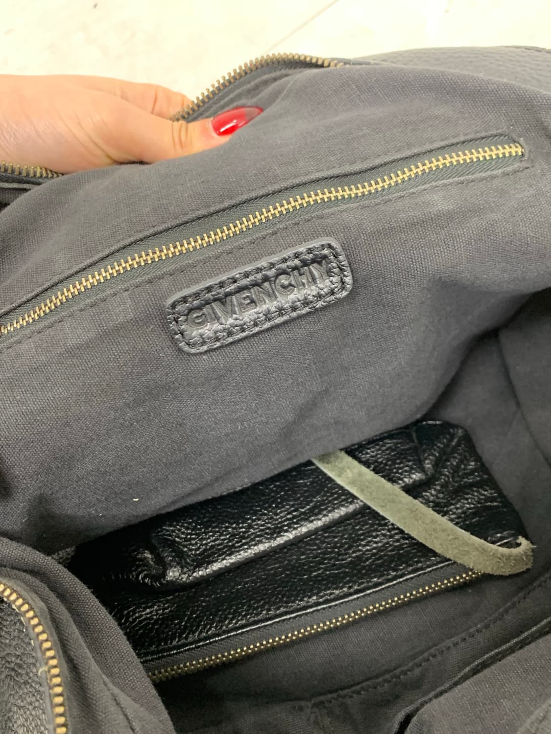 지방시 나이팅게일 숄더백 상품이미지7