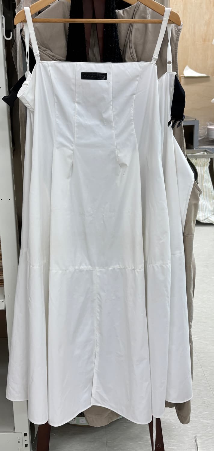 수달컴퍼니 화이트펄 슬리브리스 원피스 앞치마 상품이미지2