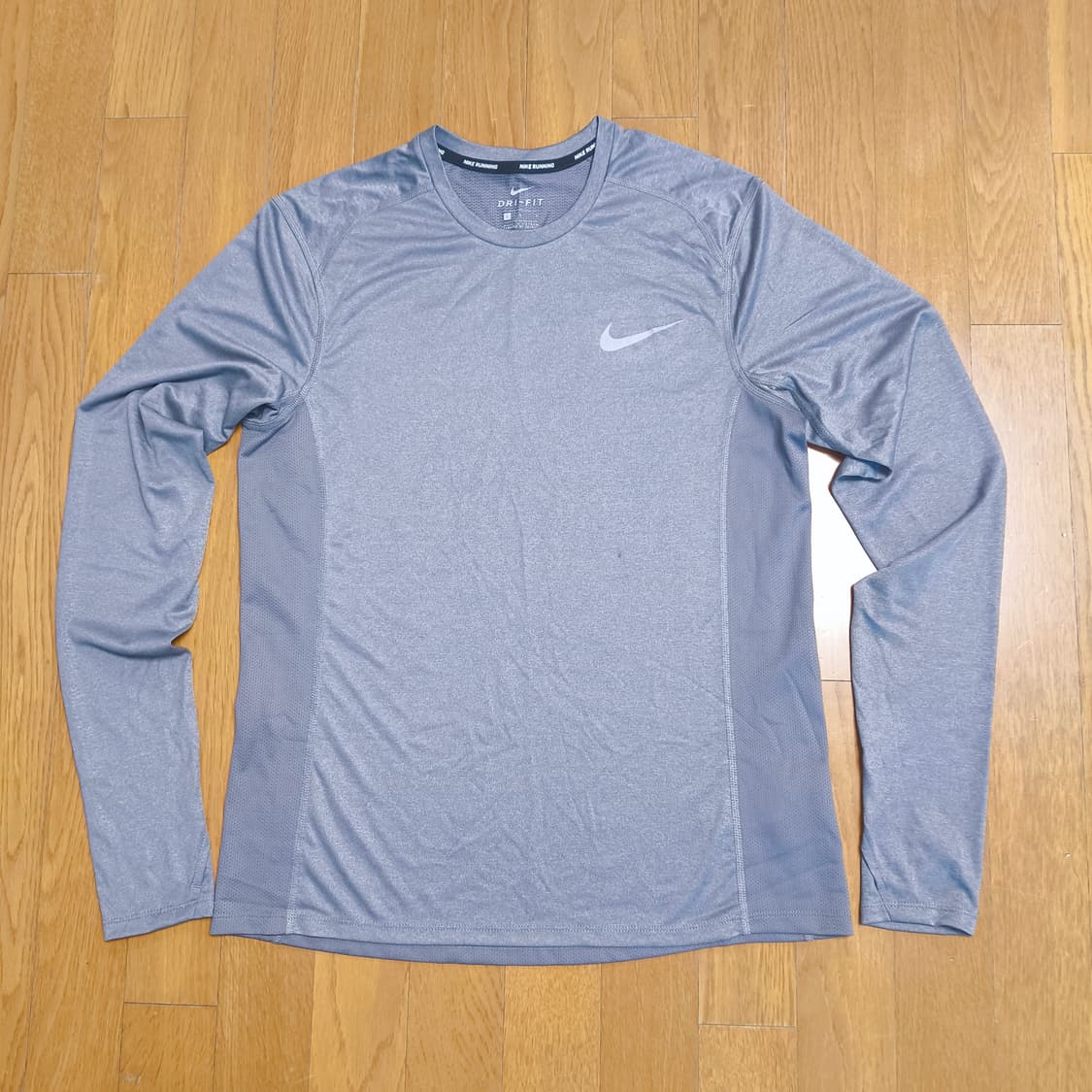 [L] 나이키 러닝 드라이핏 롱슬리브 상품이미지2
