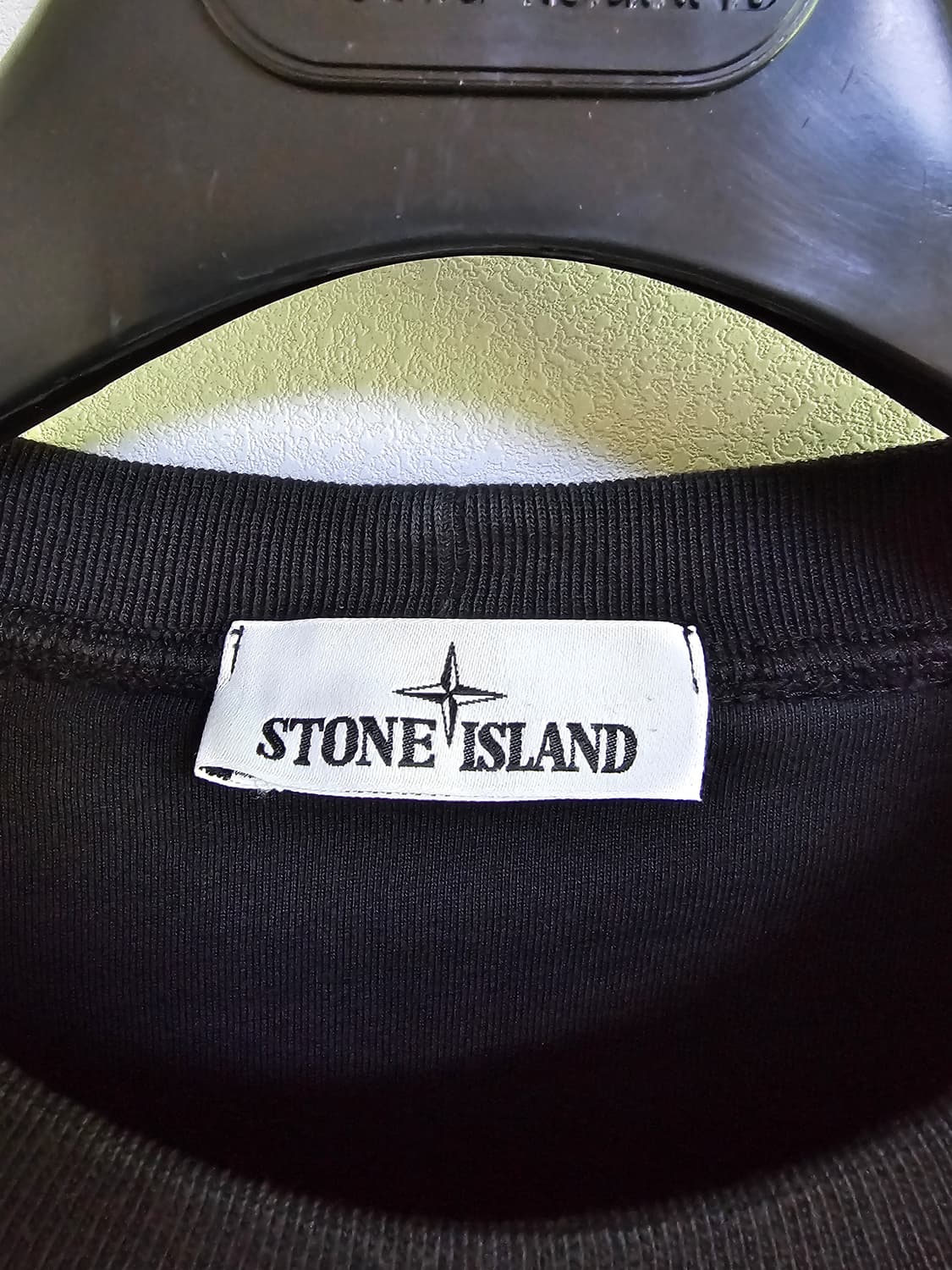 스톤아일랜드 블랙 맨투맨 티셔츠 상품이미지4