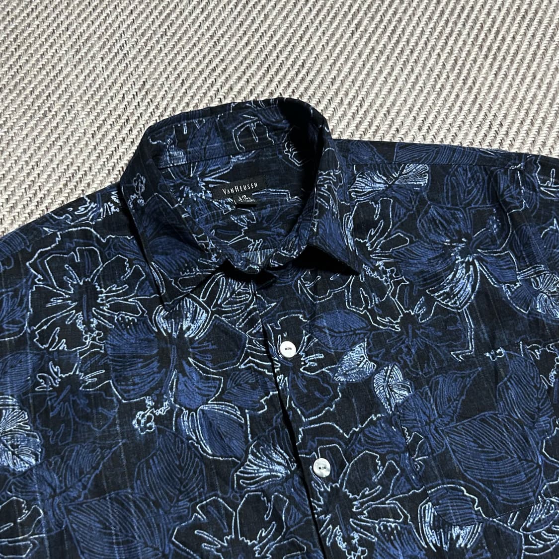 [L] Van Heusen 반휴젠 네이비 빈티지 패턴 하와이안 반팔 셔츠 상품이미지4