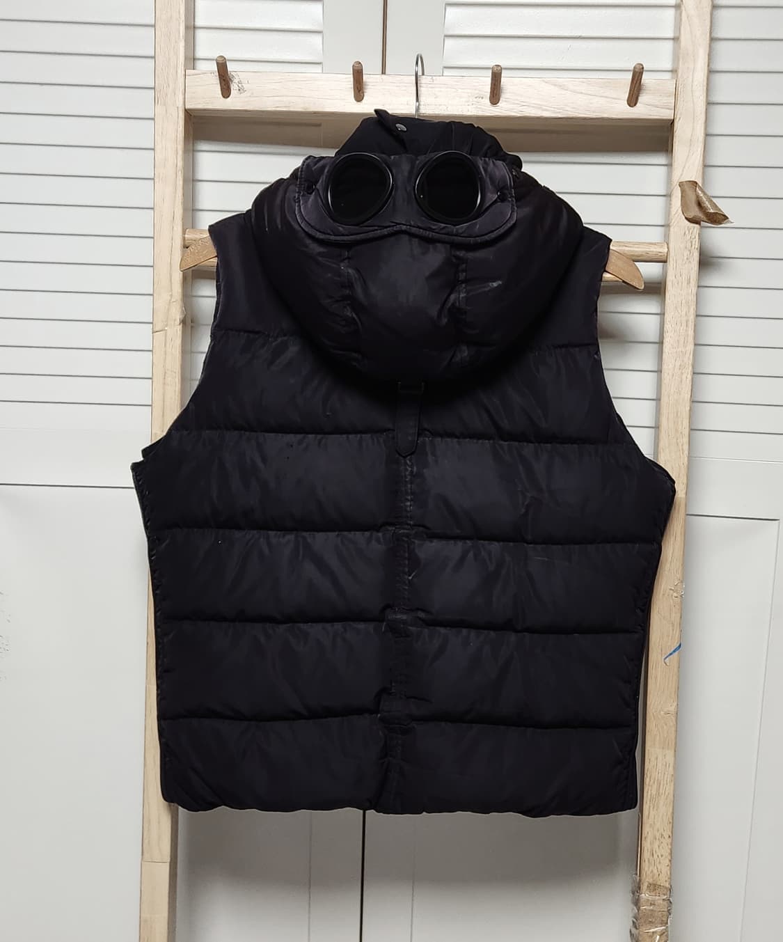 cp컴퍼니 고글 렌즈 밀레밀리아 조끼 패딩 상품이미지4