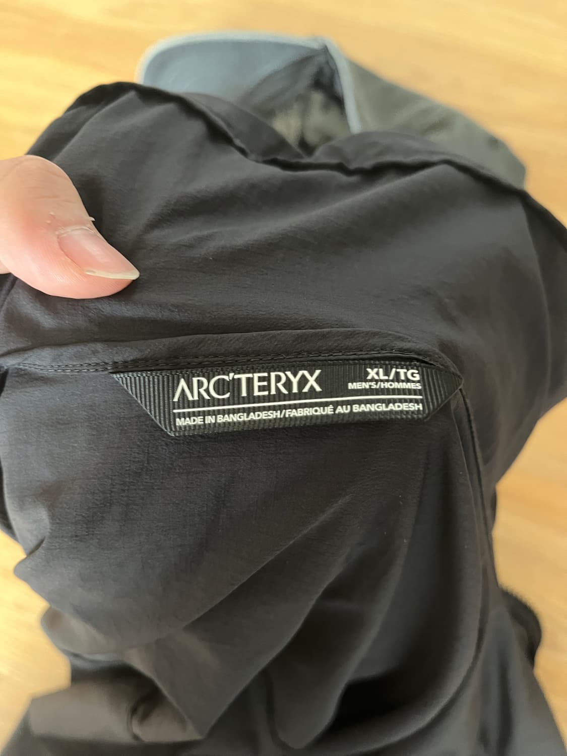 [교신 가능] 아크테릭스 스쿼미시 후드 블랙 XL 상품이미지3