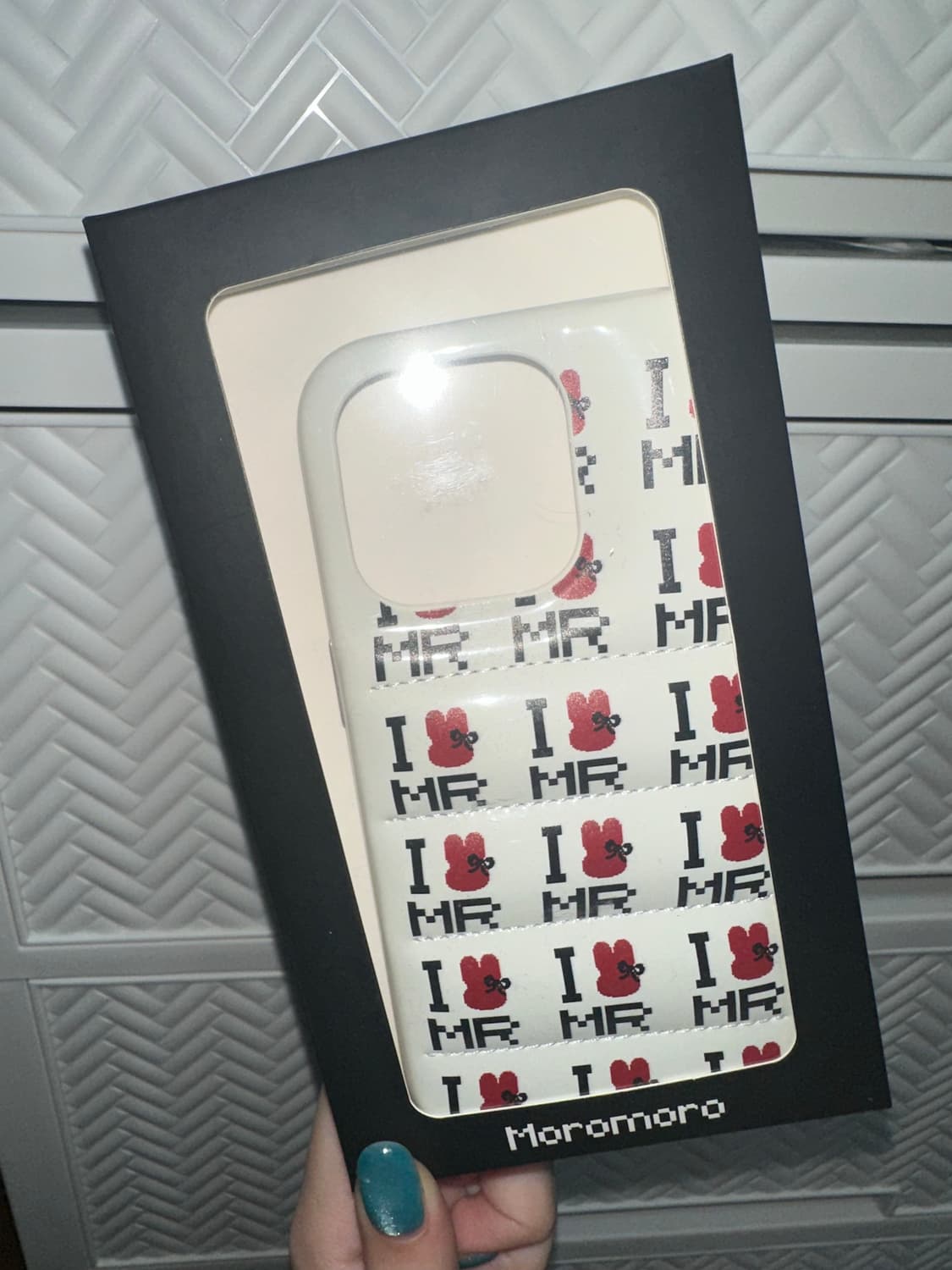 Moromoro 패딩 쿠션 아이폰 15ro 폰케이스 상품이미지4