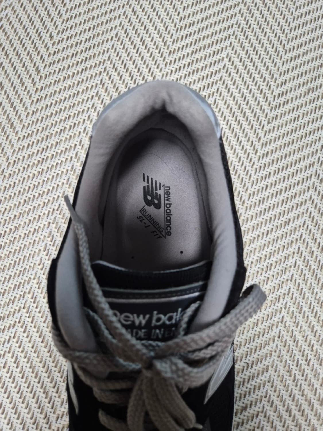 뉴발란스 991v2 메이드 인 UK (블랙) 상품이미지5