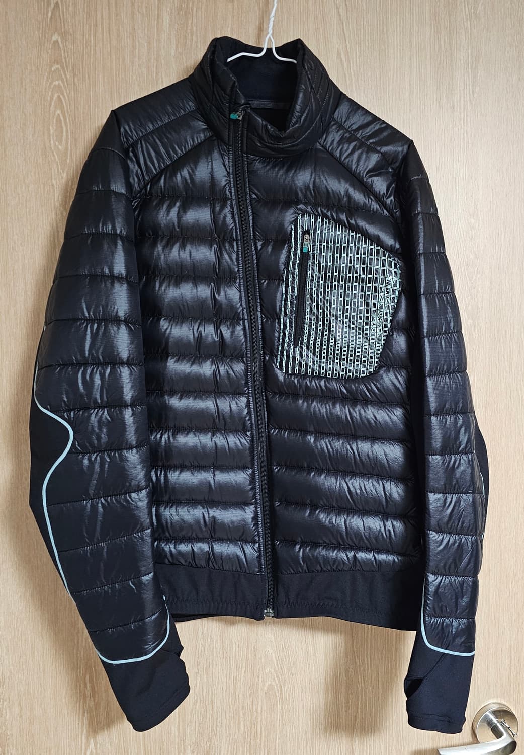 데상트 다운 스키복 미들러 경량패딩 105 상품이미지1