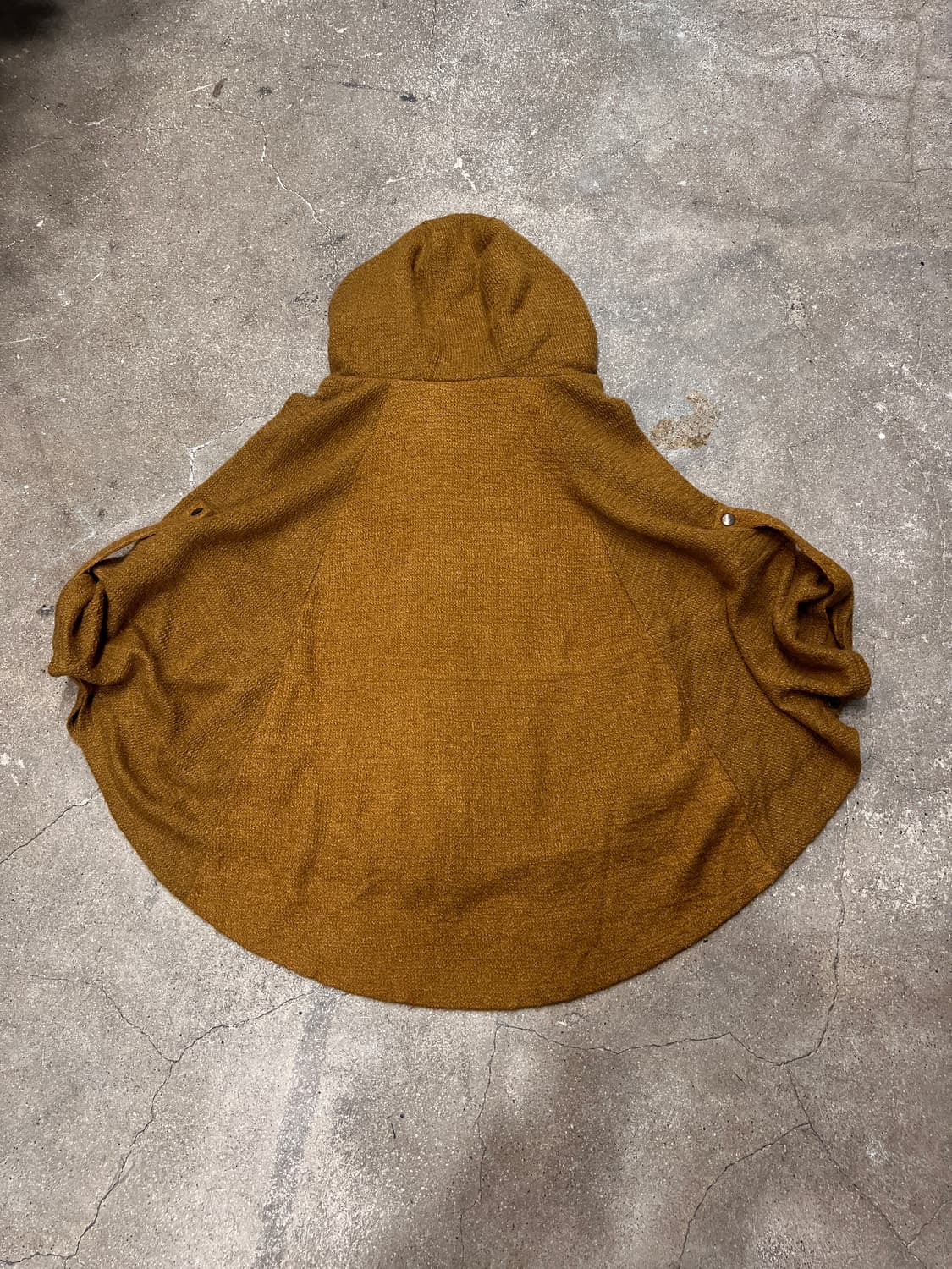 아크릴 울 후드 망토 집업 상품이미지4