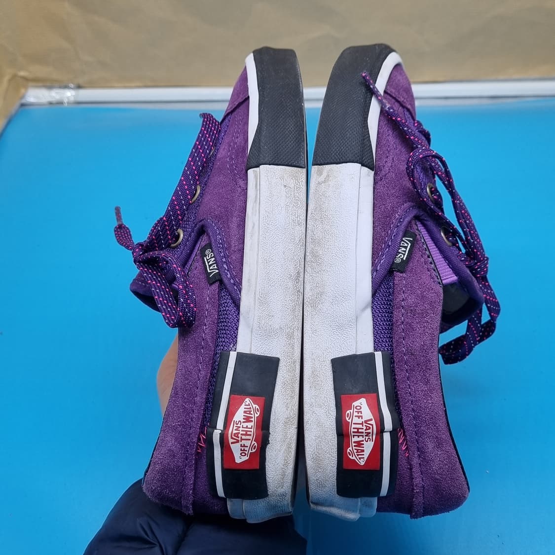 반스 퍼플 스니커즈 220 상품이미지5