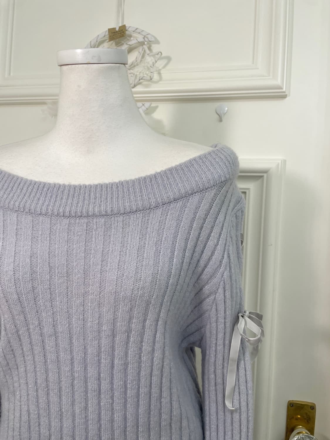 blueberry off-shoulder side lace-up swea 상품이미지7