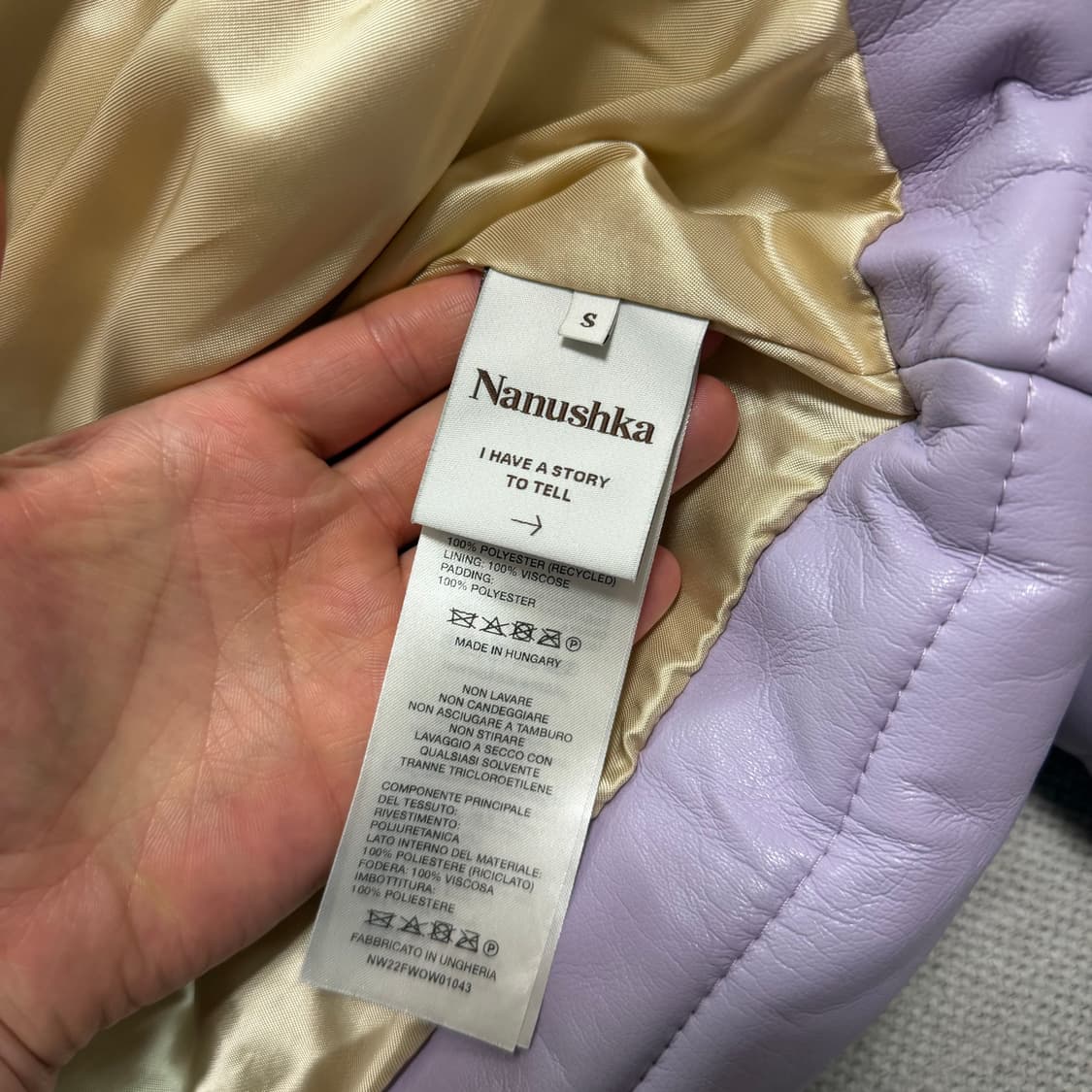 나누슈카(Nanushka) 비건레더 하이넥 패딩 자켓 상품이미지3