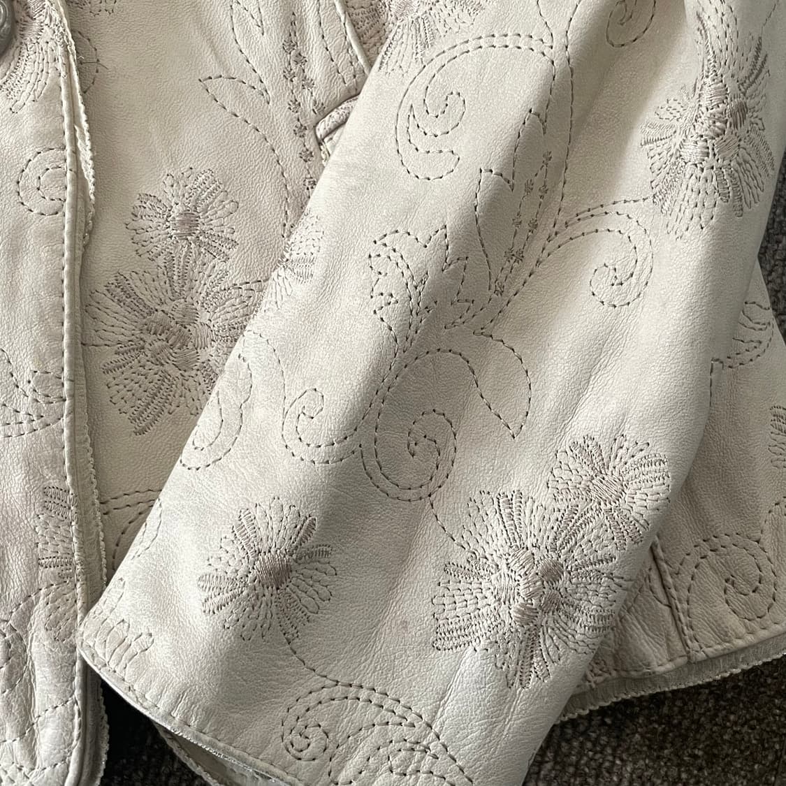 pierre cardin embroidered leather jacket 상품이미지5