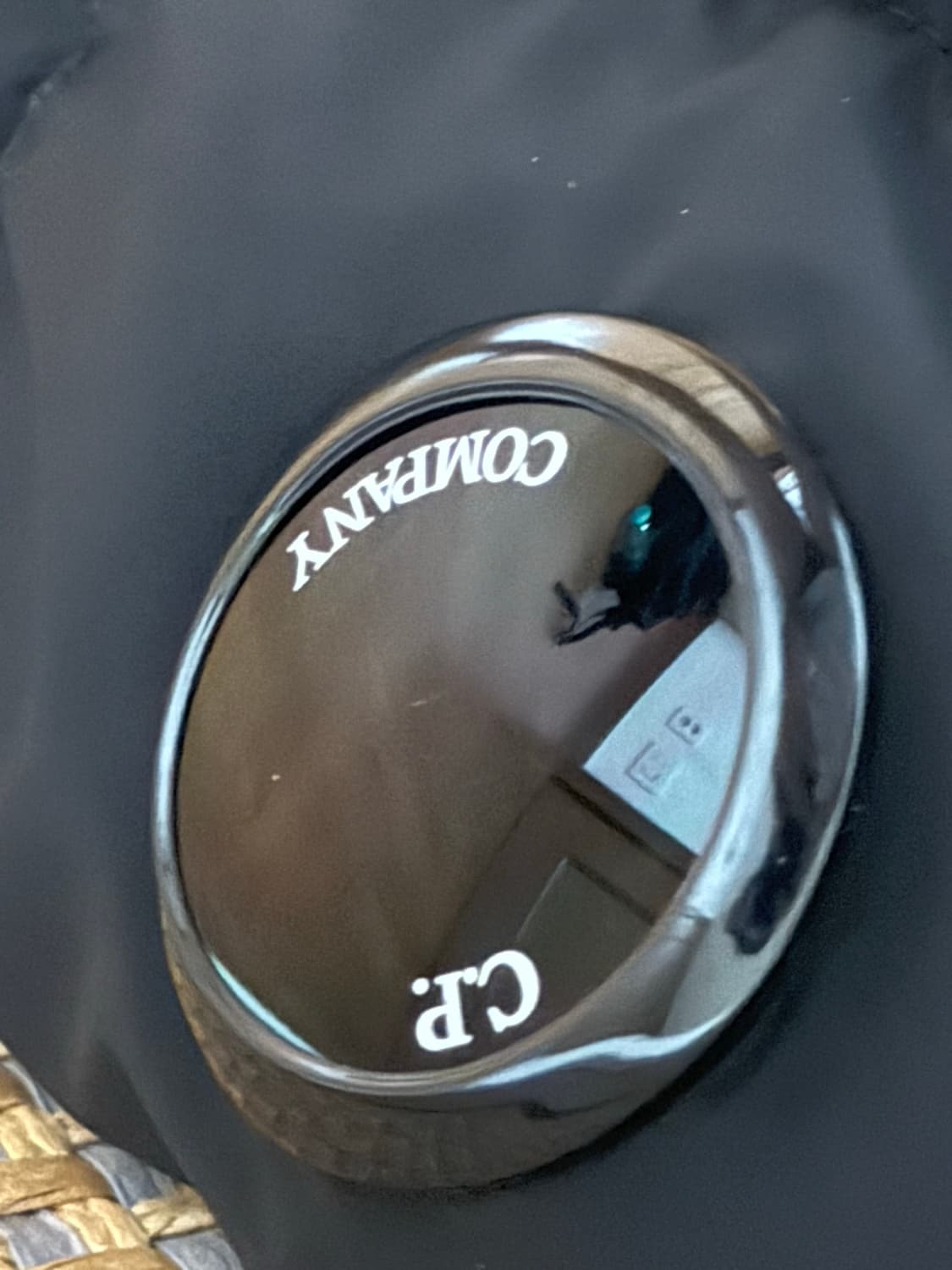 cp컴퍼니 나이크라 패딩 팝니다 상품이미지5