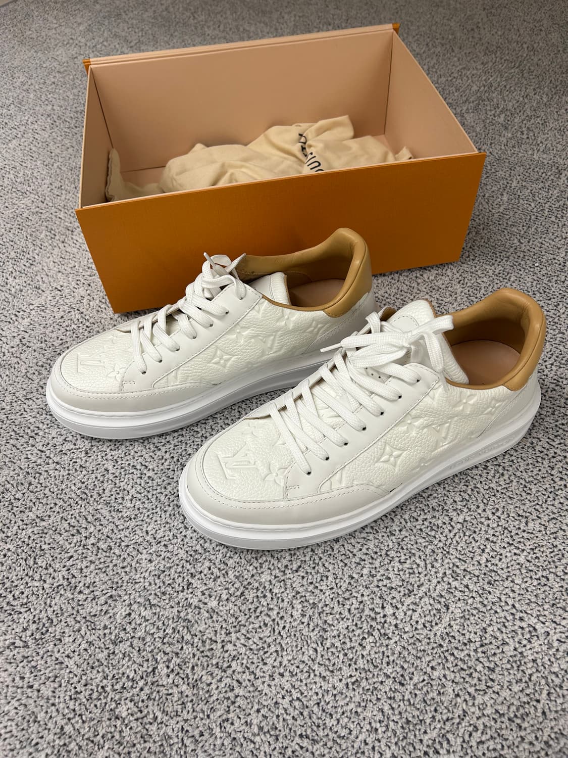 [새상품/270] 루이비통 비버리힐스 스니커즈  상품이미지1