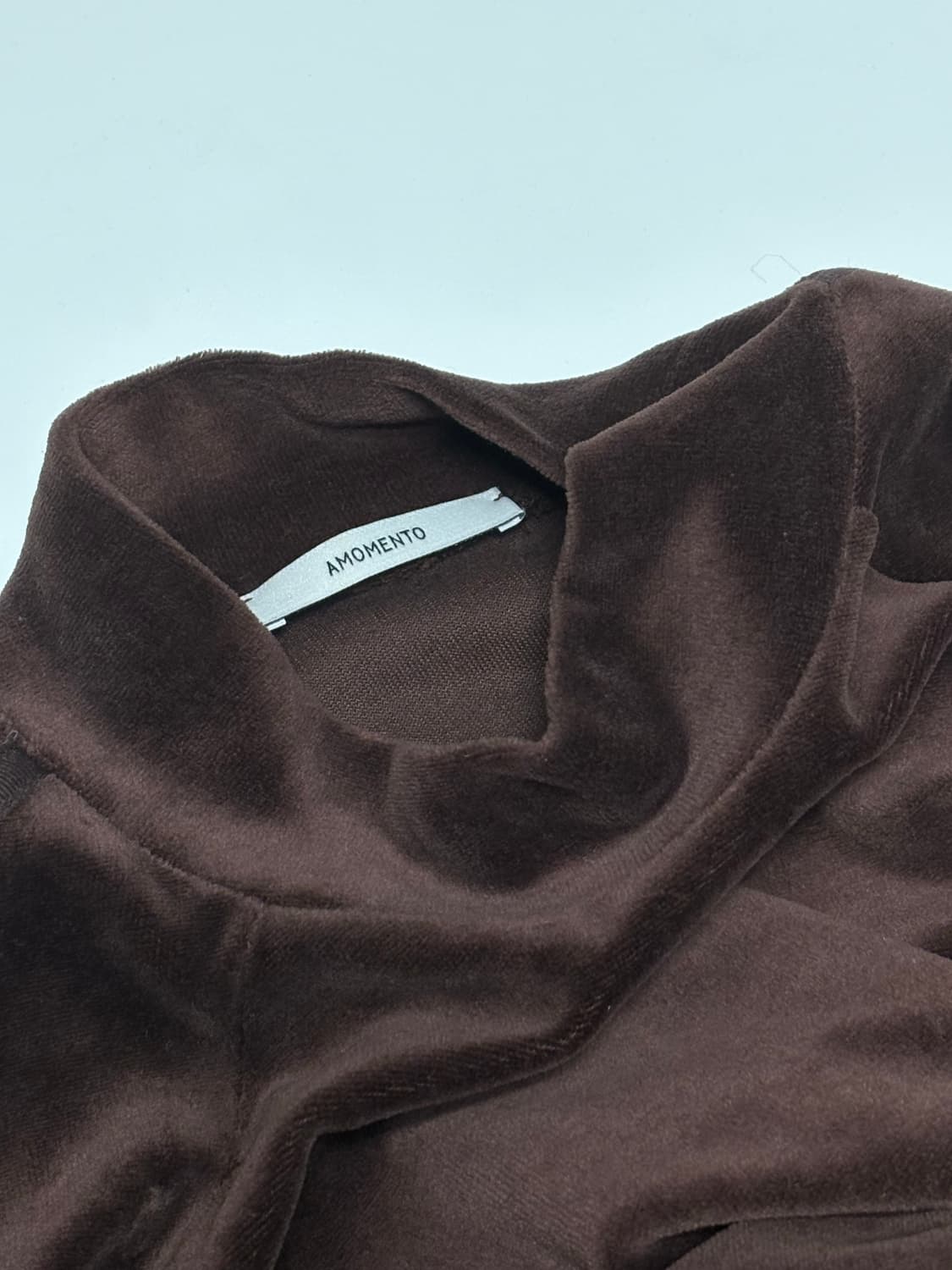 아모멘토 벨루아 롱슬리브 상품이미지3