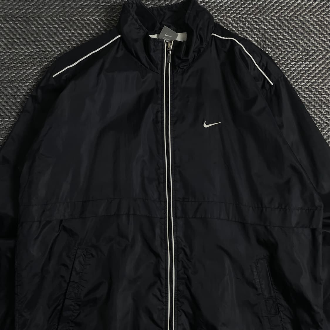 00s 나이키 올드스쿨 디테일 블랙 바람막이y 3840 상품이미지5