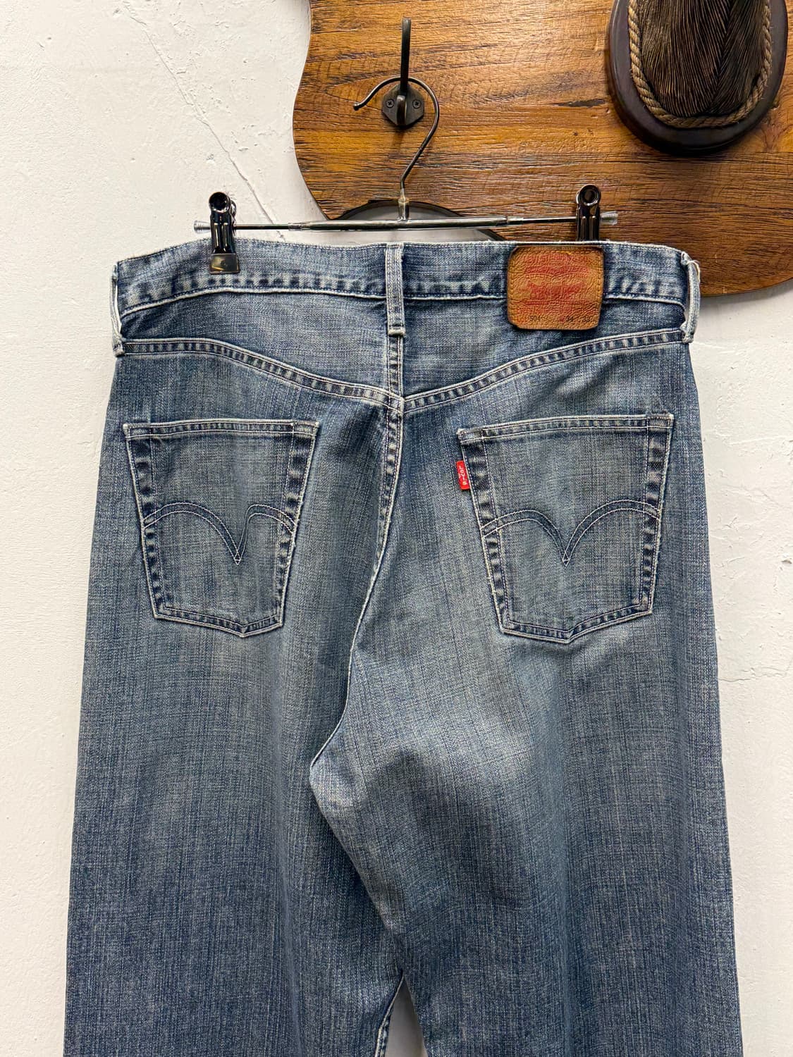 Levi's 504 Straight Denim Pants 상품이미지2