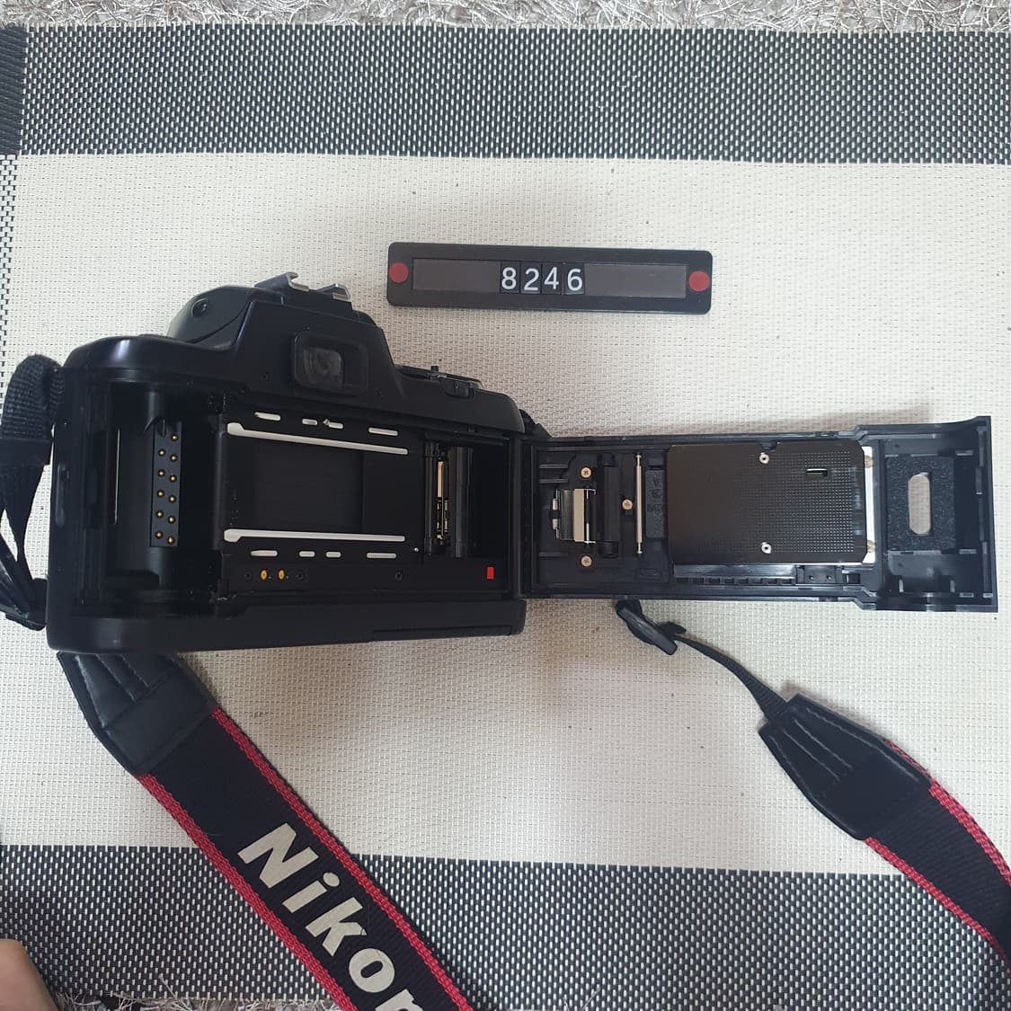 니콘 F 401s AF 필름카메라 35-70미리 줌렌즈 상품이미지6