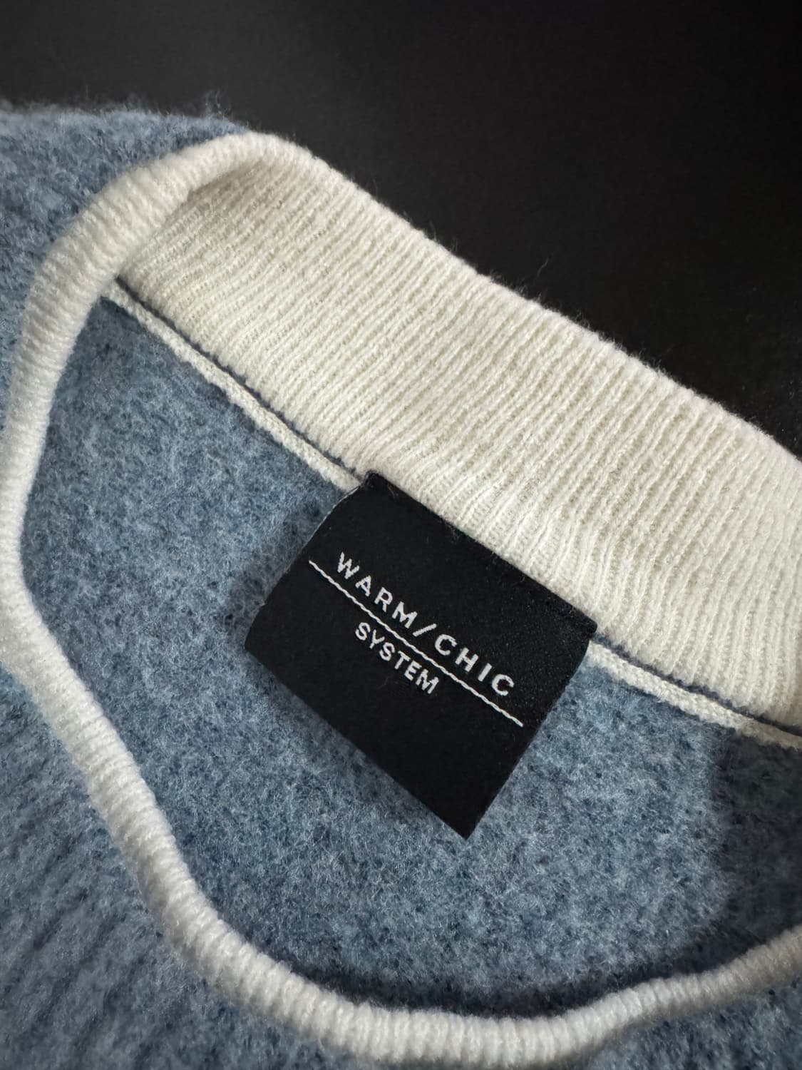 여성 한섬 시스템 23년도 부클 크롭 니트 상품이미지3