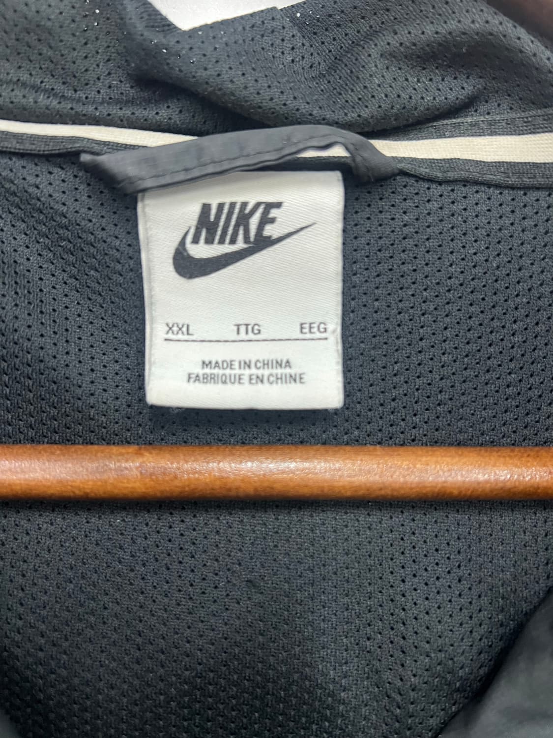 나이키 블랙 바람막이  상품이미지3