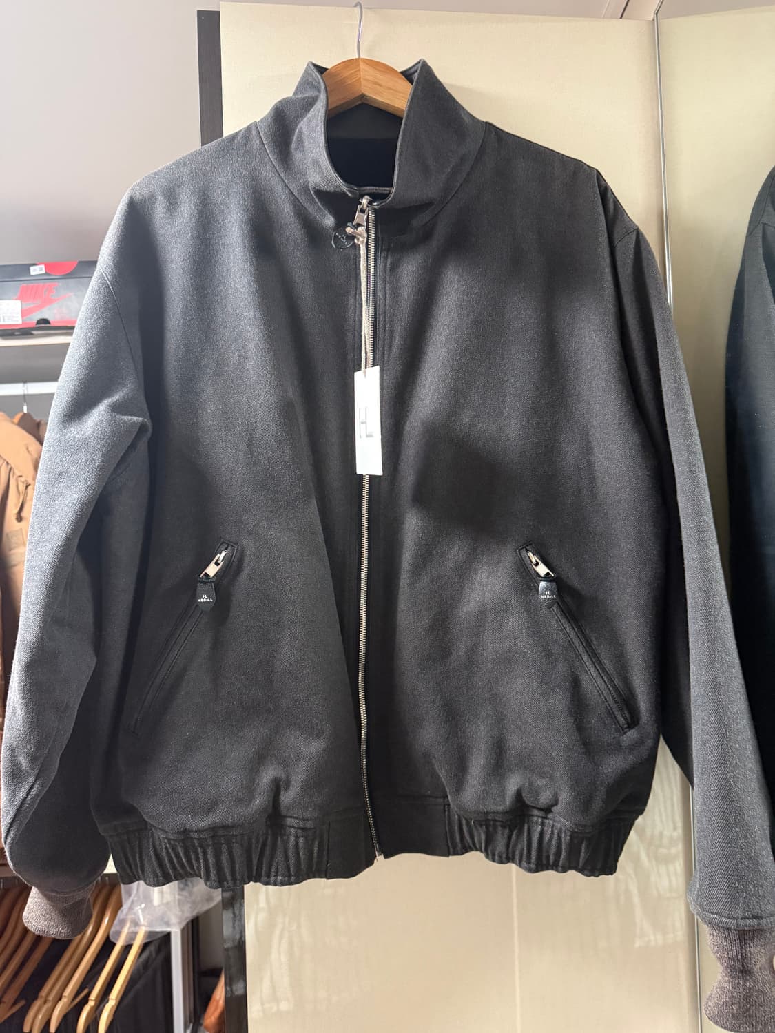 [3] 헤릴 23AW 위켄드 자켓 리버시블 블랙 상품이미지1