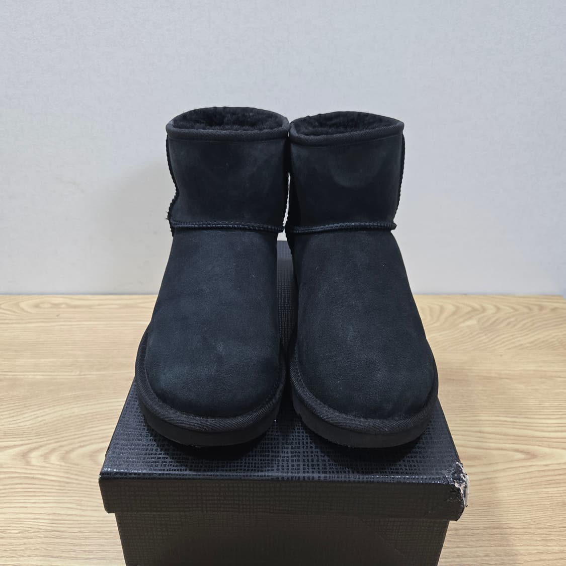 260 UGG 어그 남성용 클래식 미니 블랙  상품이미지2