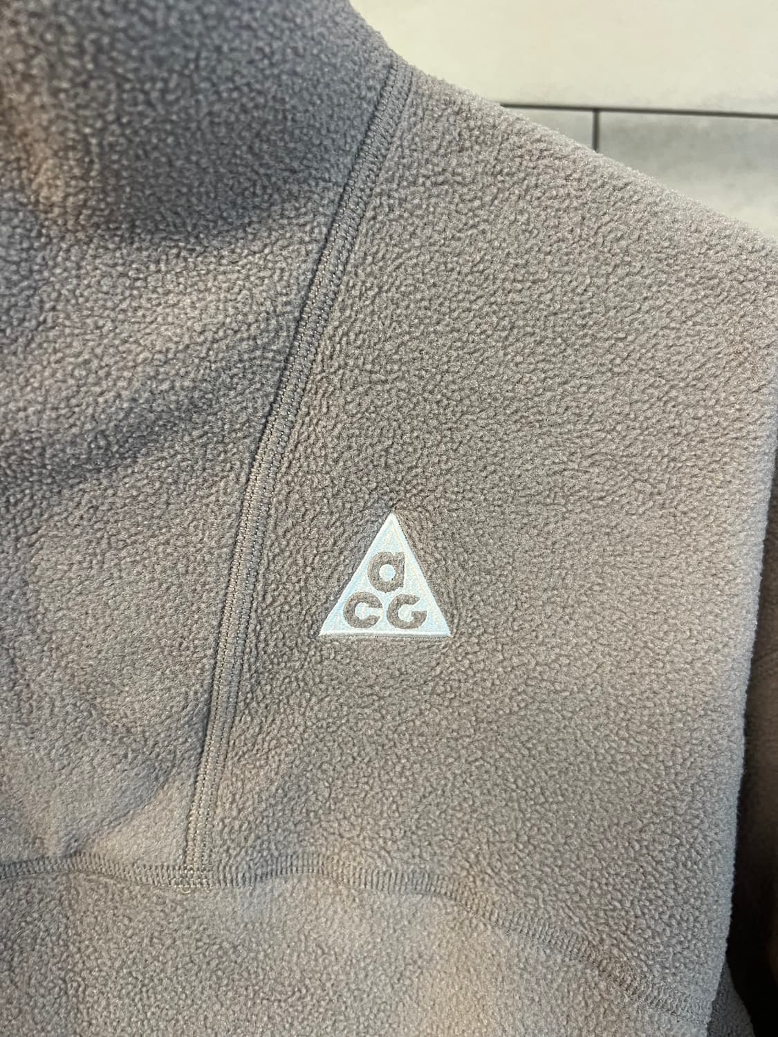 나이키 ACG 써마 핏 울프 트리 폴라텍 플리스 S 상품이미지3