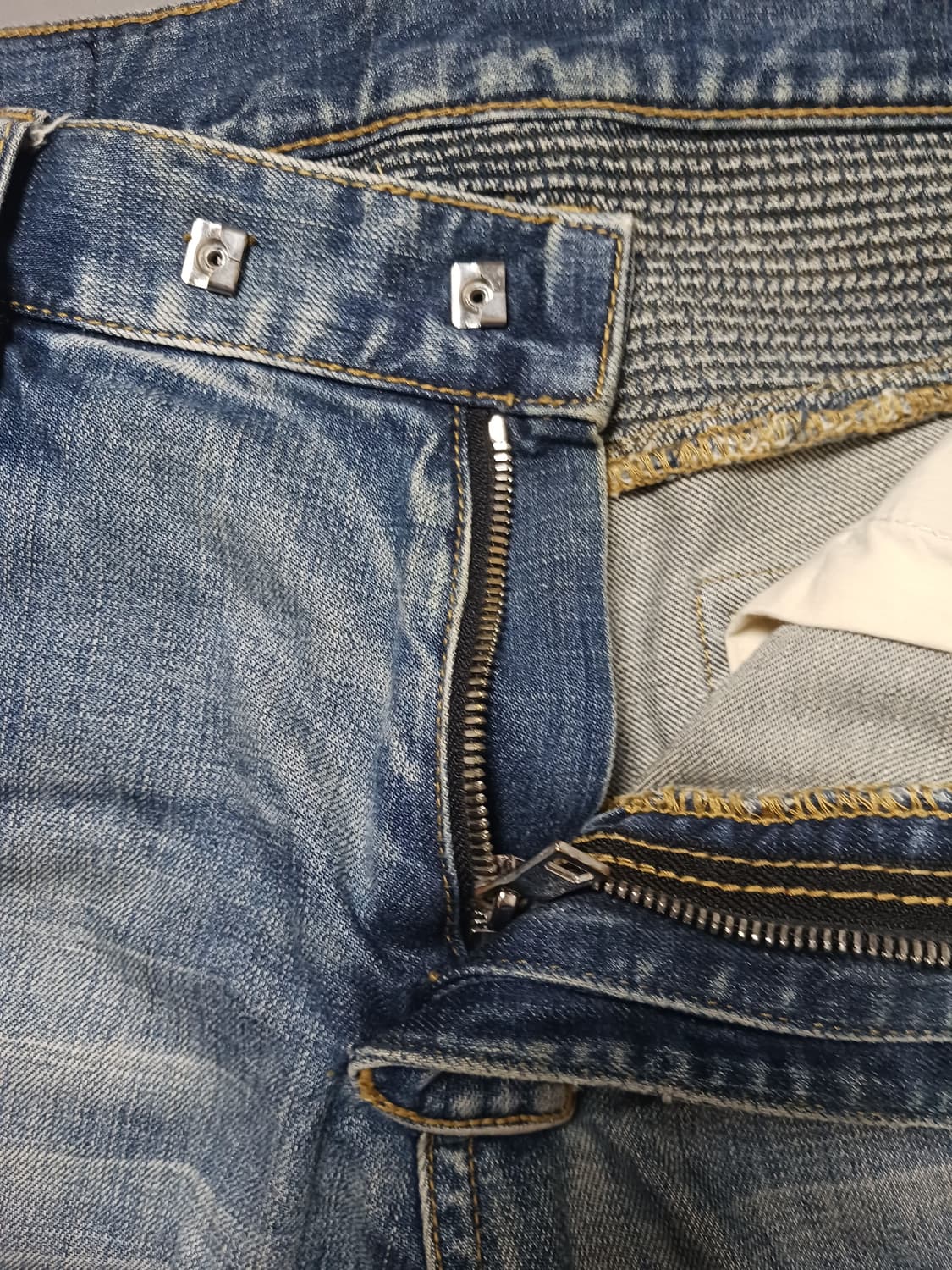 [34] 발망 스티치덧댐 바이커진 청바지 상품이미지6