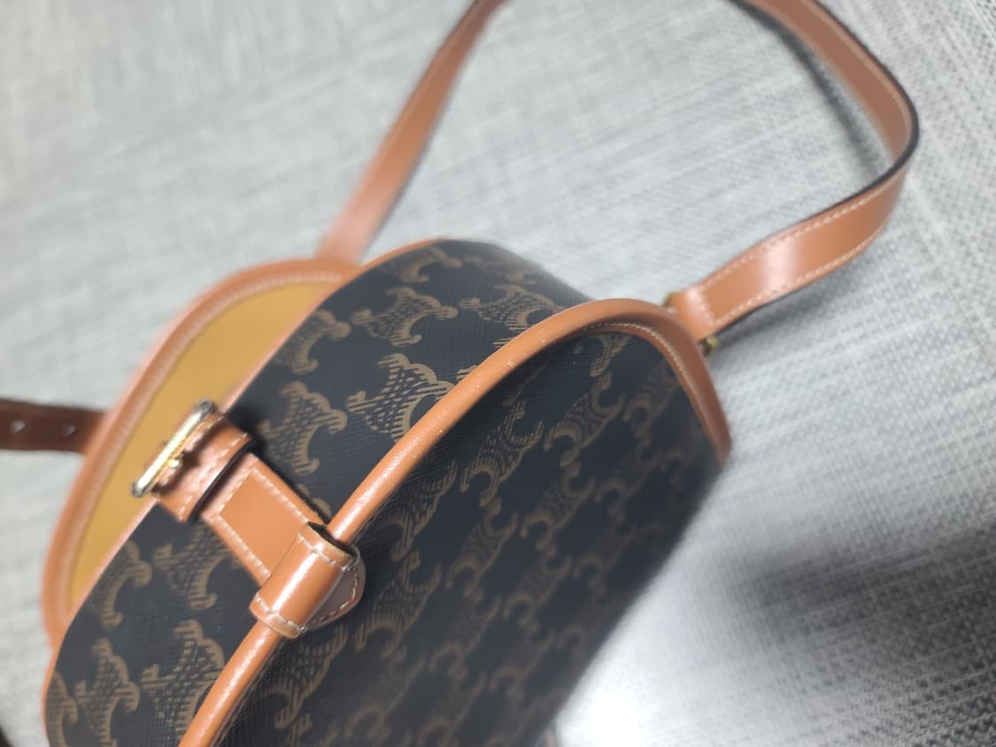 셀린느 폴코백 풀코백 미디엄 탄 트리옹프 크로스백 상품이미지6