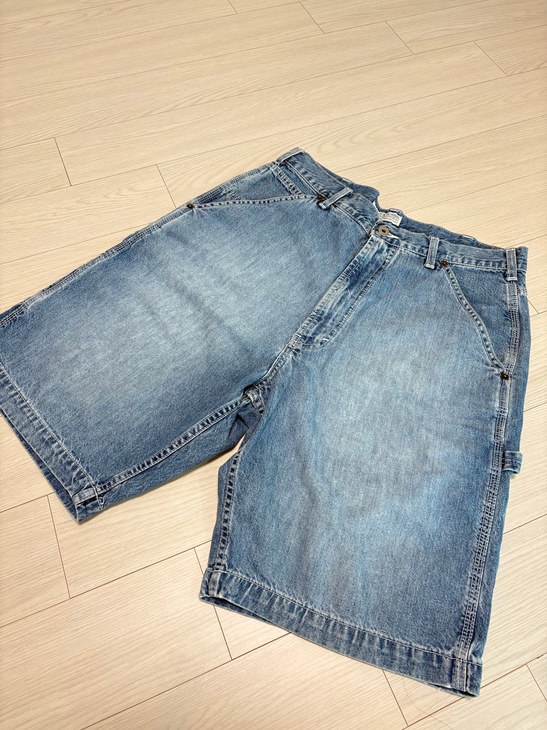 아베크롬비 데님 카펜더 쇼츠 32인치 상품이미지1