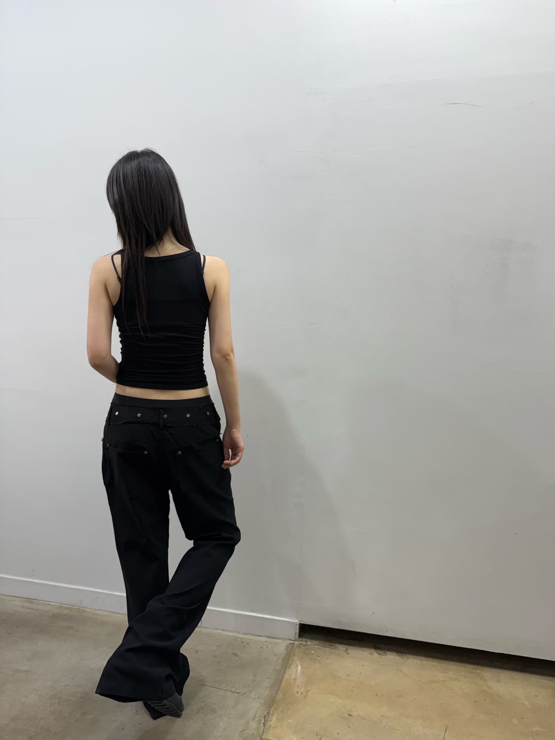 매쉬 디테일 블랙 부츠컷 팬츠 상품이미지5