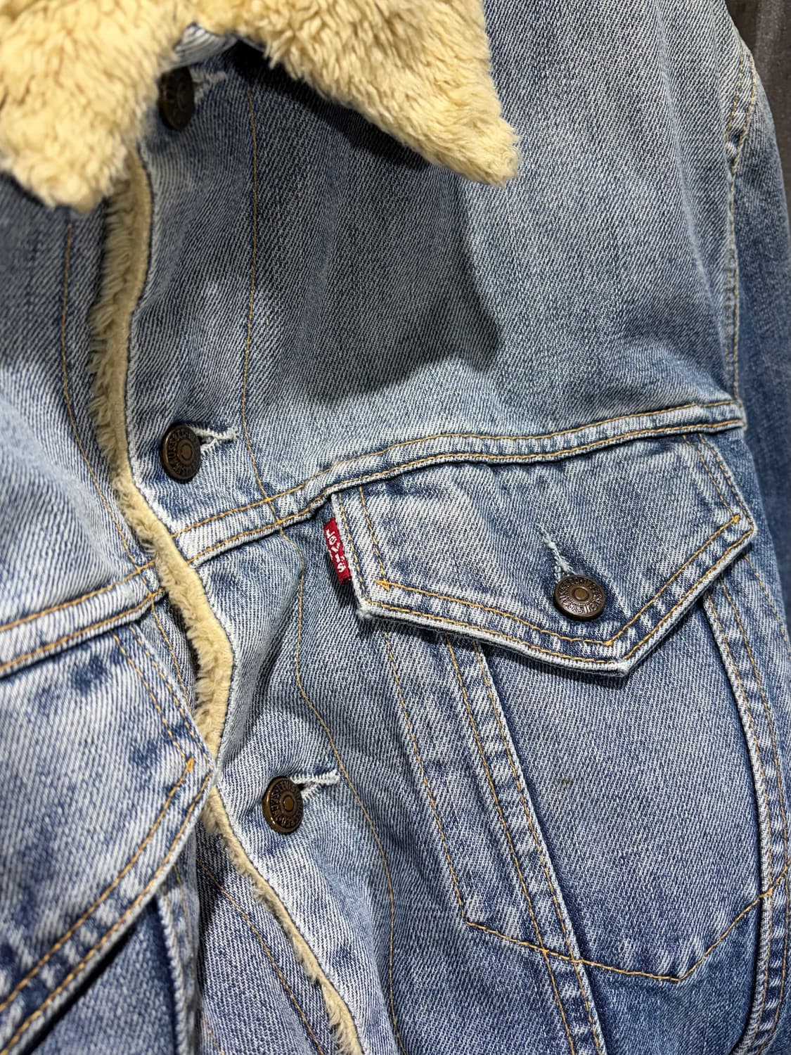 L 리바이스 울프 카라 워시드 데님자켓 상품이미지7