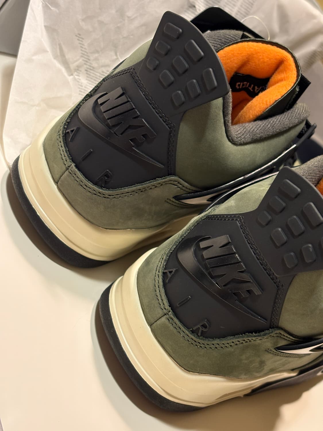 (290) 조던 4 언디핏 2025 상품이미지6