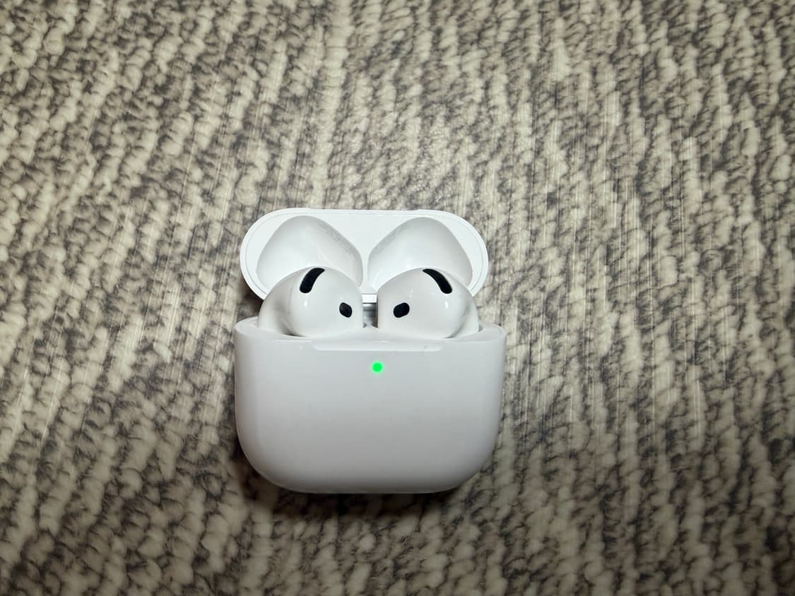 애플 에어팟 4 노이즈캔슬링O 상품이미지1