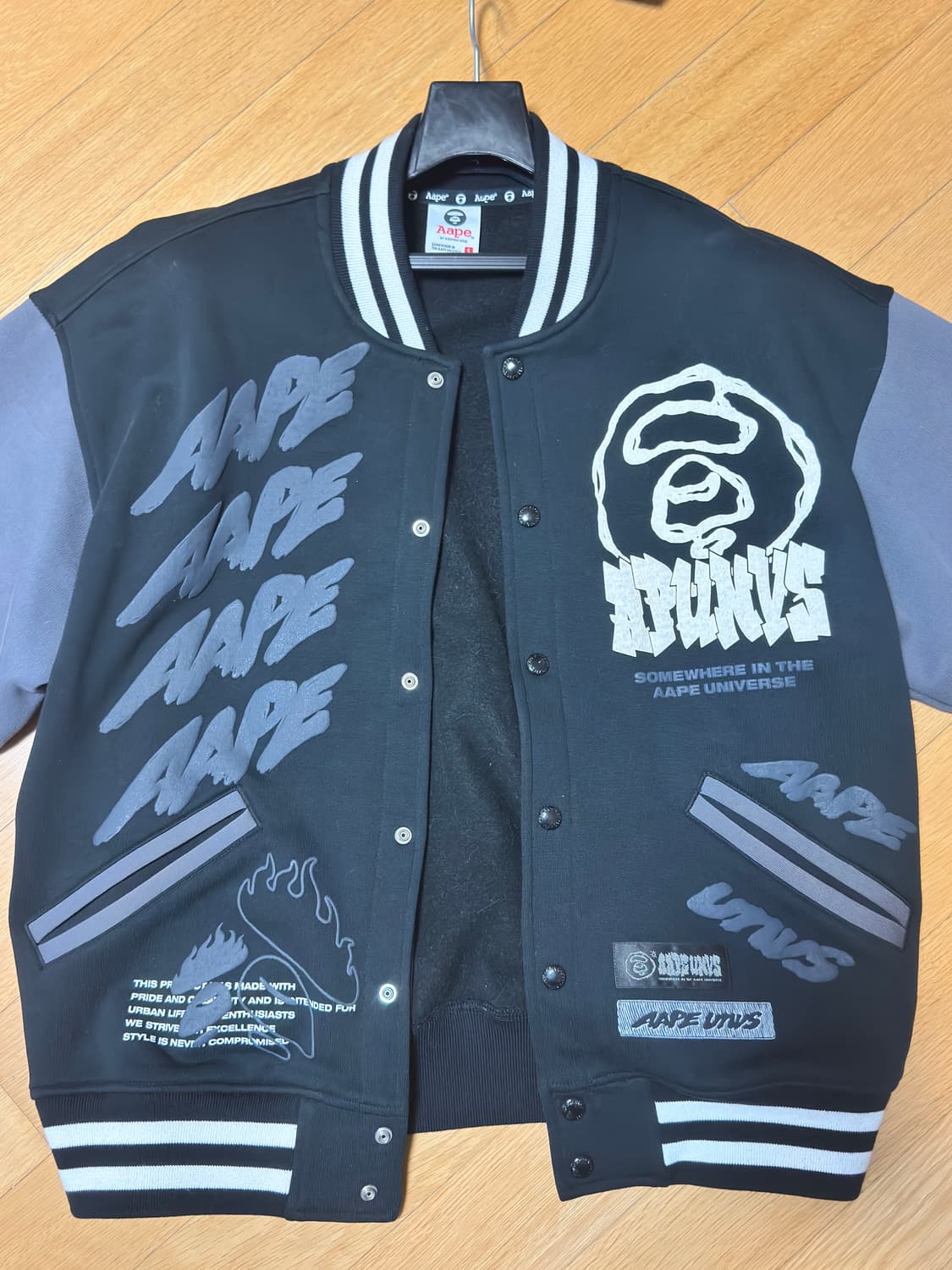 베이프 바시티 자켓 상품이미지1