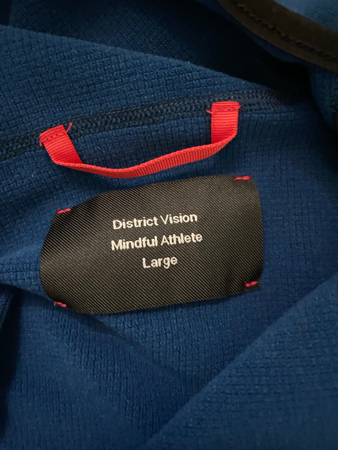 디스트릭트 비전 후디 상품이미지2