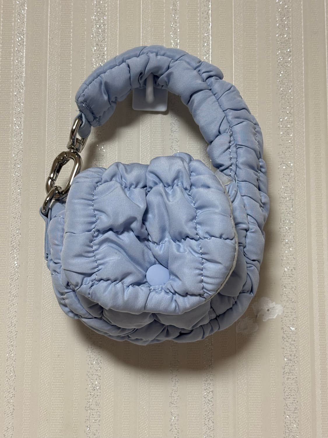 COS 나노백 라이트블루 상품이미지2