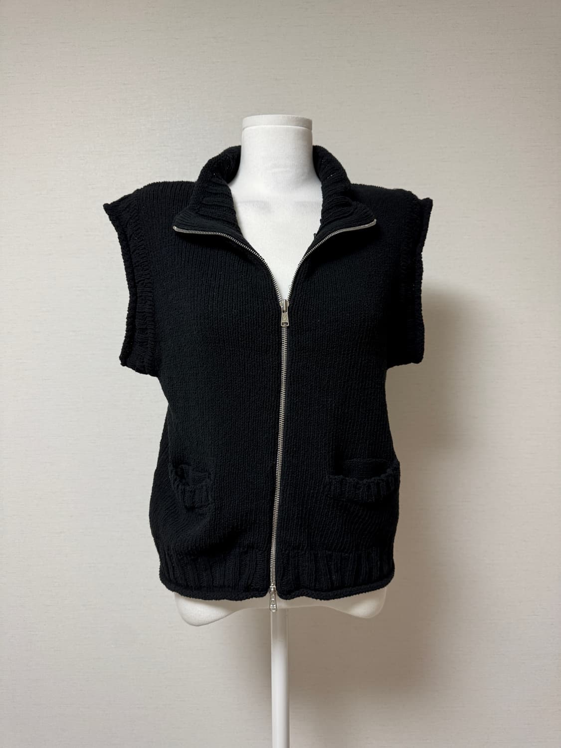 마뗑킴) 로고 니트 베스트 조끼 상품이미지5