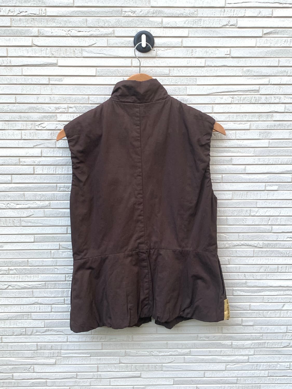 이세이미야케 HAI 스포츠 베스트 (Brown) 상품이미지9